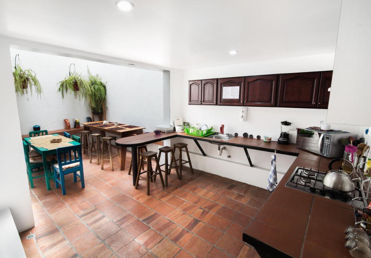 Alternative Hostels Cuenca Ngoại thất bức ảnh